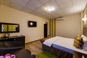 Hotel Marton Turgeneva