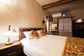 Tulip Cave Suites