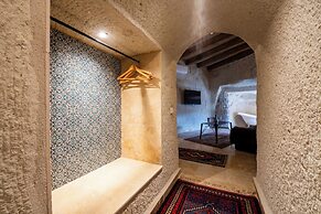 Tulip Cave Suites