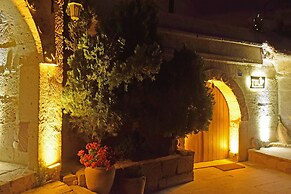 Tulip Cave Suites