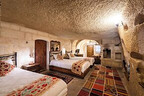 Tulip Cave Suites