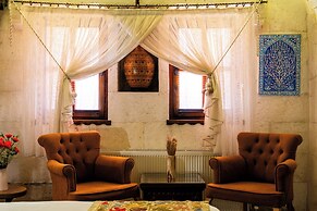 Tulip Cave Suites