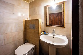 Tulip Cave Suites