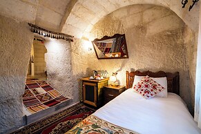 Tulip Cave Suites