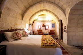 Tulip Cave Suites