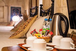 Tulip Cave Suites