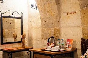 Tulip Cave Suites