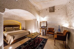 Tulip Cave Suites