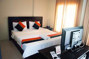 Pova Residence and Boutiques Resort