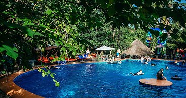 Villa Ang Thong