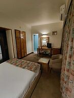 Hapi Hotel