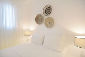 Sea Breeze Panormos