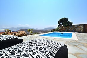 Sea Breeze Panormos