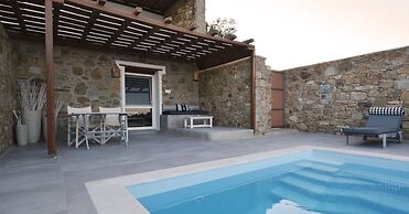 Sea Breeze Panormos