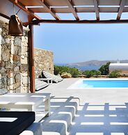 Sea Breeze Panormos
