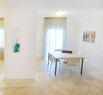 Sea Breeze Panormos