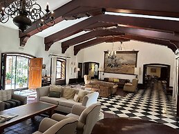 La Baguala Hotel