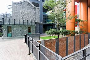 Luzzeri Suite Empire Damansara