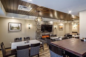 Ramada by Wyndham Revelstoke