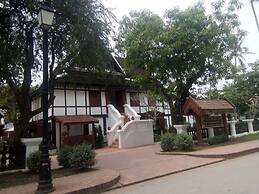 Royal Peacock Boutique Hotel