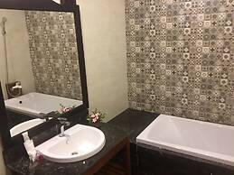 Royal Peacock Boutique Hotel