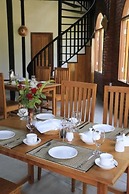 Blue Vanda Lodge