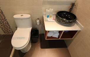 Zhantan Courtyard Hotel
