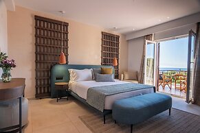 Hotel Delfinia