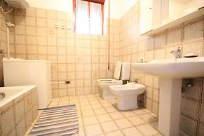 Pozzuolo Apartment
