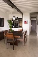 Vista Real Villas