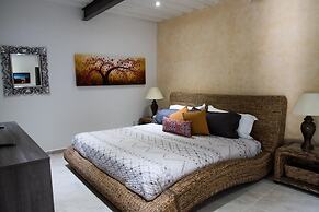 Vista Real Villas
