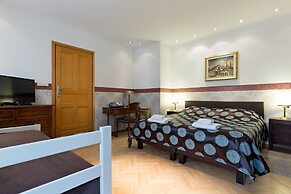 Dolce Vita Luxury Suites
