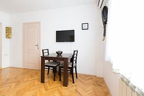 Dolce Vita Luxury Suites