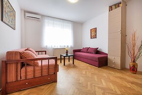 Dolce Vita Luxury Suites