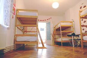 Centrum House Hostel