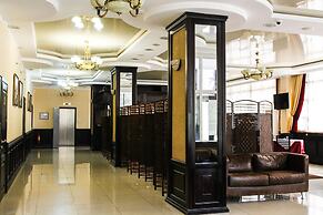 Belon Life Hotel