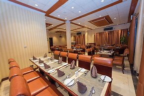 Simama Hotel