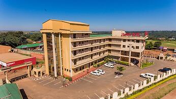 Simama Hotel