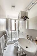 Apollo Guest House