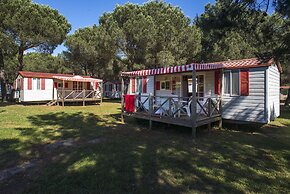 Bi village