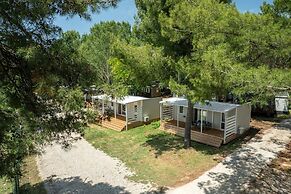 Bi village