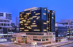DoubleTree by Hilton Dubai - Business Bay