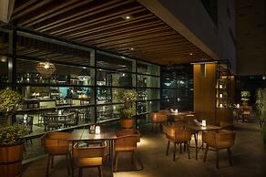 DoubleTree by Hilton Dubai - Business Bay