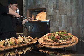 DoubleTree by Hilton Dubai - Business Bay