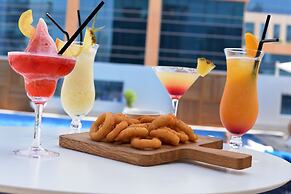DoubleTree by Hilton Dubai - Business Bay