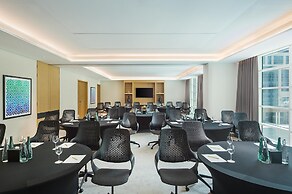 DoubleTree by Hilton Dubai - Business Bay