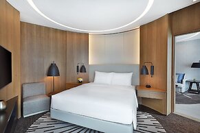 DoubleTree by Hilton Dubai - Business Bay