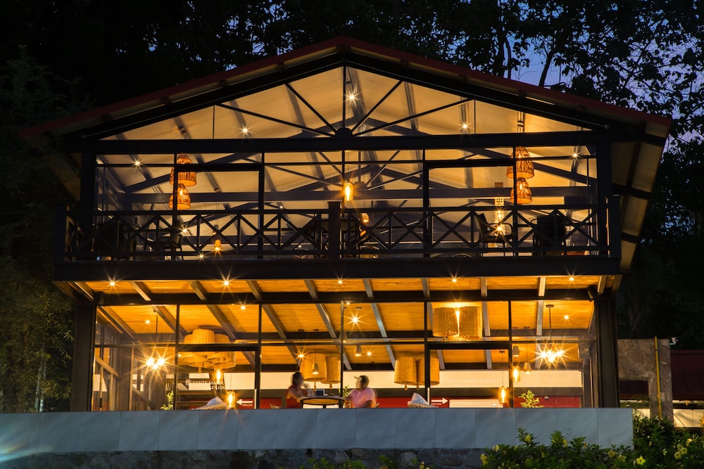 Santa María Resort