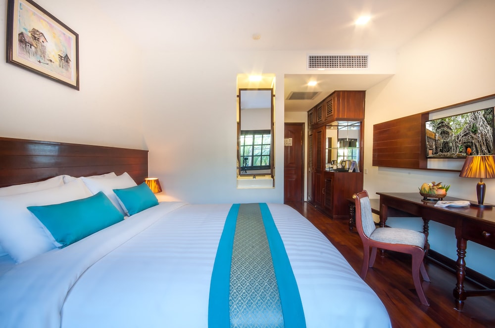 Lotus Blanc Hotel