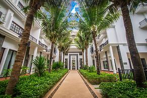 Lotus Blanc Hotel